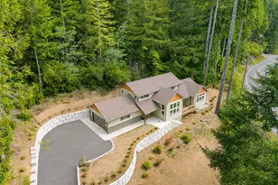 84619 E Lk Dr, Florence, OR 97439 - Photo 4