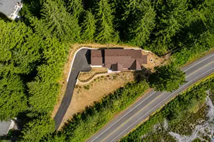84619 E Lk Dr, Florence, OR 97439 - Photo 6