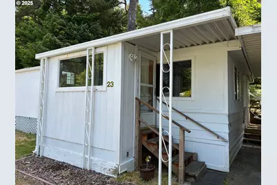 89510 Highway 101 #23, Florence, OR 97439 - Photo 2