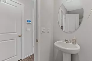 17408 NW 10th Ave, Ridgefield, WA 98642 - Photo 16