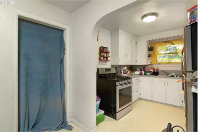 1951 Austin Rd, Roseburg, OR 97471 - Photo 6