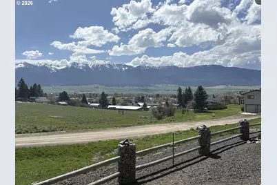 306 Wagner St, Enterprise, OR 97828 - Photo 10