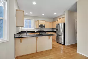 4402 SW Palatine St, Portland, OR 97219 - Photo 10