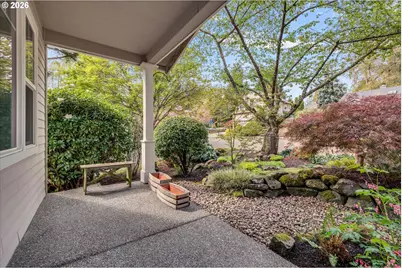 4402 SW Palatine St, Portland, OR 97219 - Photo 2