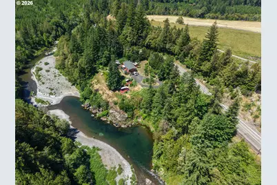 44688 Highway 242, Myrtle Point, OR 97458 - Photo 6