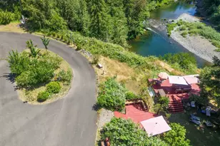 44688 Hwy 242, Myrtle Point, OR 97458 - Photo 4