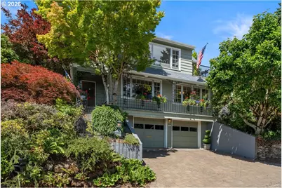 7231 S Laview Dr, Portland, OR 97219 - Photo 1