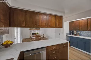 1874 S Cedarcrest Dr, Salem, OR 97306 - Photo 26