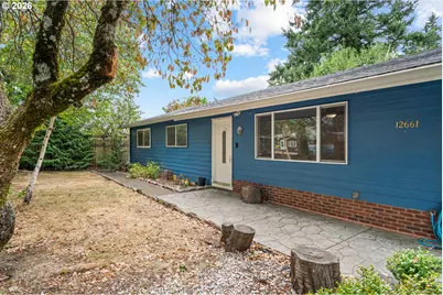 12661 SE Center St, Portland, OR 97236 - Photo 4
