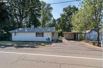 881 NE Newton Creek Dr, Roseburg, OR 97470 - Photo 42