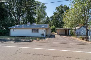 881 NE Newton Creek Dr, Roseburg, OR 97470 - Photo 42