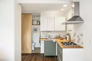 1235 SE Reynolds St, Portland, OR 97202 - Photo 32