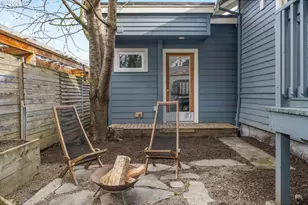 1235 SE Reynolds St, Portland, OR 97202 - Photo 28