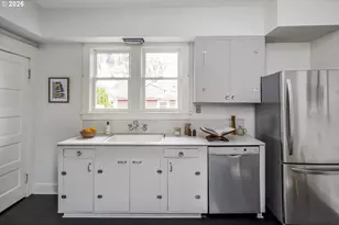 1235 SE Reynolds St, Portland, OR 97202 - Photo 14