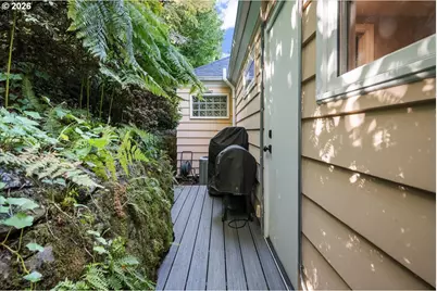 571 NW Alpine Ter, Portland, OR 97210 - Photo 34