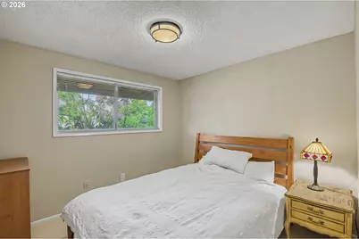 12201 SE 11th St, Vancouver, WA 98683 - Photo 18