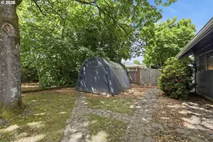 19970 SW Joann Ct, Beaverton, OR 97003 - Photo 44