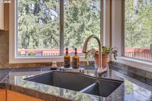1331 Troon Dr, West Linn, OR 97068 - Photo 6