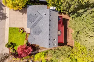 1331 Troon Dr, West Linn, OR 97068 - Photo 42
