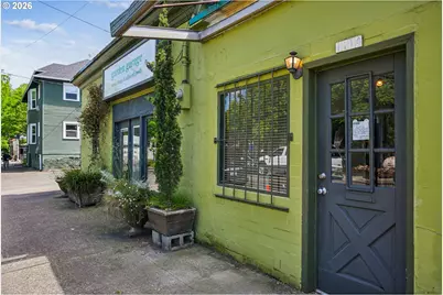 1114 SE Clay St, Portland, OR 97214 - Photo 26