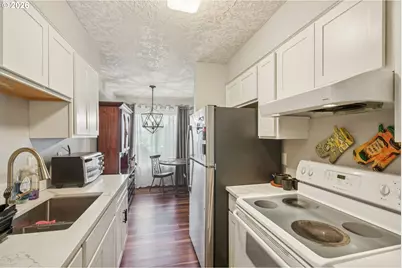 3383 NE 162nd Ave, Portland, OR 97230 - Photo 10