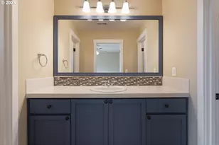 1184 SE Alika Ave, Hillsboro, OR 97123 - Photo 38