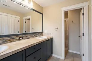 1184 SE Alika Ave, Hillsboro, OR 97123 - Photo 26