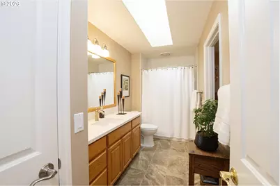 90150 Shore Ln, Eugene, OR 97402 - Photo 22