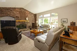 90150 Shore Ln, Eugene, OR 97402 - Photo 12