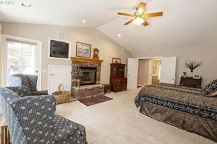 90150 Shore Ln, Eugene, OR 97402 - Photo 24