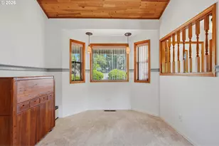 1050 NW Jackson St, Hillsboro, OR 97124 - Photo 6