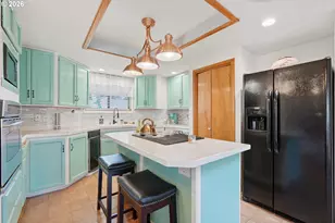 1050 NW Jackson St, Hillsboro, OR 97124 - Photo 8