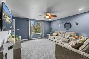 1404 NW 4th St, Battle Ground, WA 98604 - Photo 6