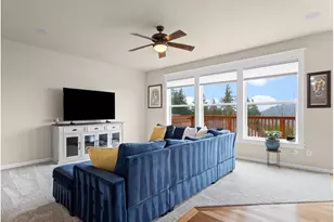 10884 SE Lenore St, Happy Valley, OR 97086 - Photo 12