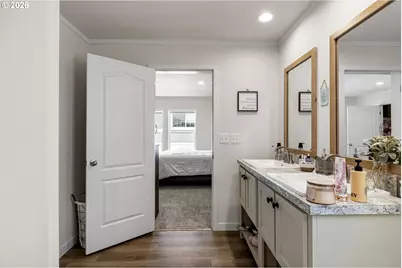 408 Whipple Ave, Drain, OR 97435 - Photo 16