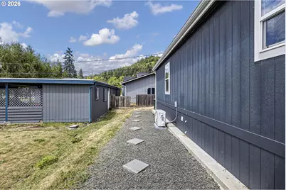408 Whipple Ave, Drain, OR 97435 - Photo 28