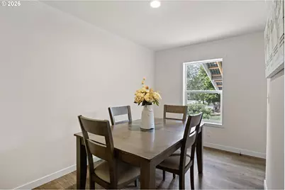 408 Whipple Ave, Drain, OR 97435 - Photo 10