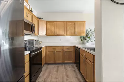 162 Fenton Ave #c, Molalla, OR 97038 - Photo 10