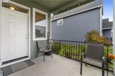 162 Fenton Ave #c, Molalla, OR 97038 - Photo 1