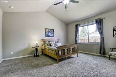 2141 Thomas Way, Hubbard, OR 97032 - Photo 14