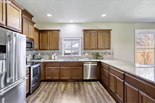 2141 Thomas Way, Hubbard, OR 97032 - Photo 10