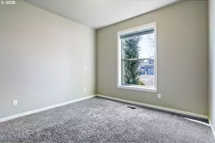 2141 Thomas Way, Hubbard, OR 97032 - Photo 12