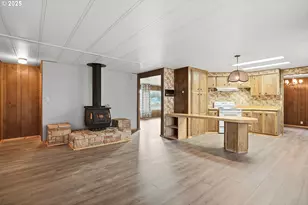 510 N Mill St, Grass Valley, OR 97029 - Photo 12