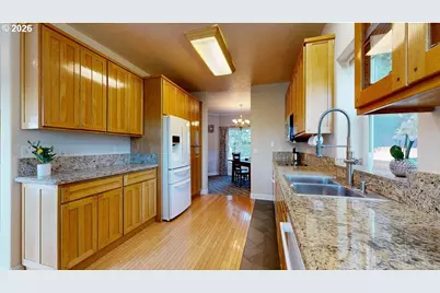 865 Jodee Ln, Brookings, OR 97415 - Photo 8