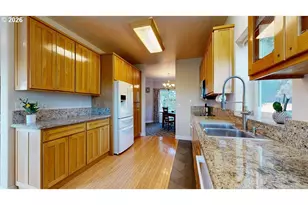 865 Jodee Ln, Brookings, OR 97415 - Photo 8