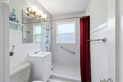 7131 NE Roselawn St, Portland, OR 97218 - Photo 14