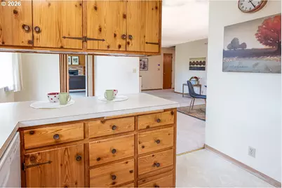 545 Hughes St, Eugene, OR 97402 - Photo 20