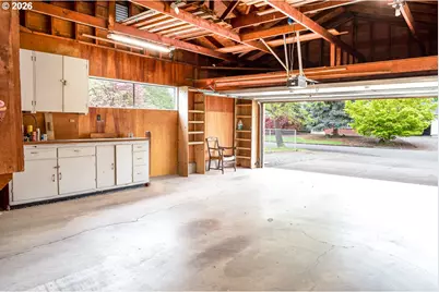 545 Hughes St, Eugene, OR 97402 - Photo 32