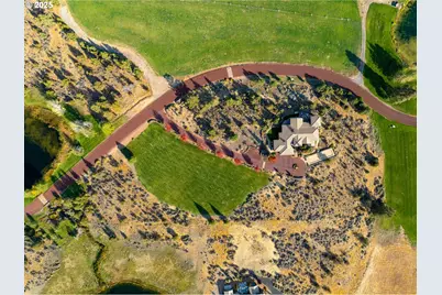 10219 NE Vineyard Way, Terrebonne, OR 97760 - Photo 6