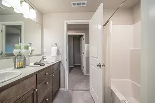 W 40th Ave, Eugene, OR 97405 - Photo 6